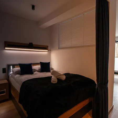 شقة Why Not Aviator *